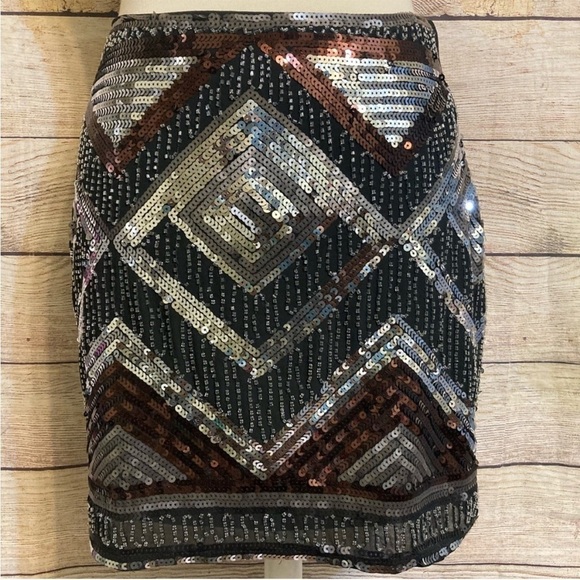 NWT H&M Sequin Party Mini Skirt Glitter Beads Black Copper Brown Silver Size 10 - Picture 2 of 13